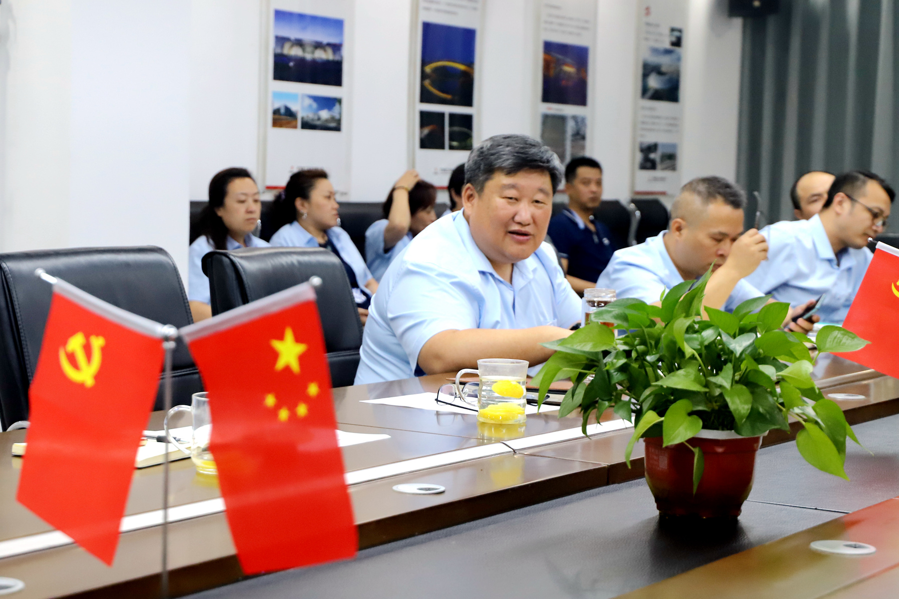 动员讲话.jpg